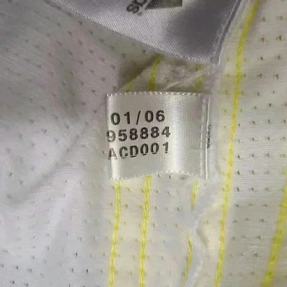 Adidas Climalite White Tee Top Yellow Three Stripe Logo Activewear Medium - Picture 13 of 14